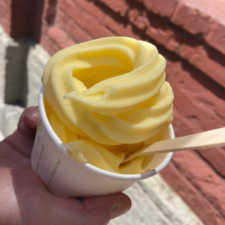 photo of Just Matcha Tea Shop Pineapple Dole Whip shared by @veganmika on  19 Jun 2021 - review
