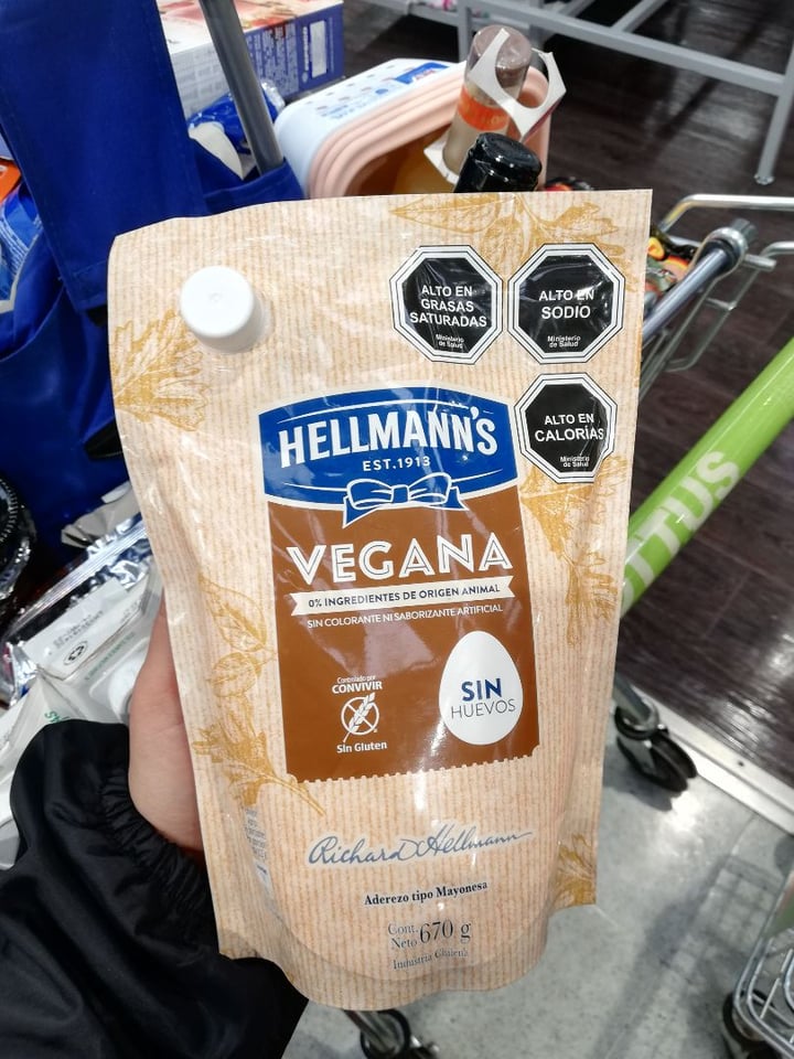 photo of Hellmann’s Hellman’s Vegan Mayonnaise shared by @toryisacat on  30 Jun 2019 - review