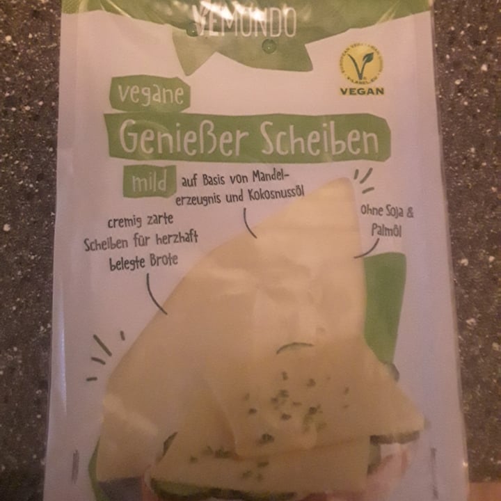 review photo of Vemondo Vegane Genießer Scheiben mild shared by @rickyvangore on 24 Dec 2021 - review
