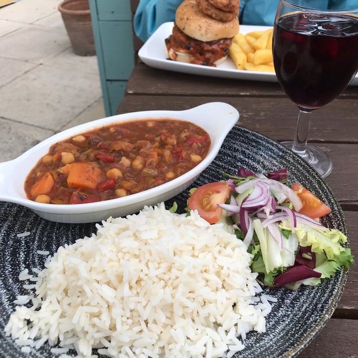 photo of Smithfield Bell Welshpool Sweet potatoes & chickpea tagine shared by @annmarievans on  12 Jul 2021 - review