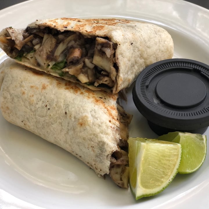 photo of VegCo. Restaurante Vegano Burritos shared by @palomaiturrizar on  14 Dec 2020 - review