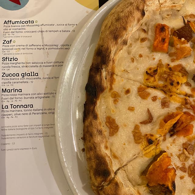 Foto do prato “Pizza Zucca E Mozzarella Affumicata”