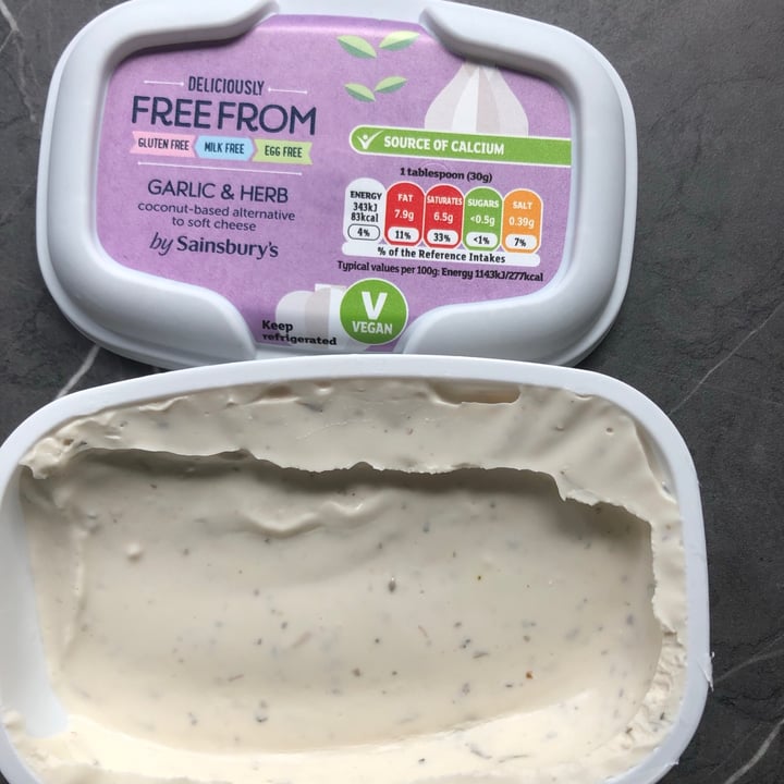 review photo of Sainsbury's Deliciously Free From Garlic & Herb shared by @catscanfly on 26 Apr 2020 - review
