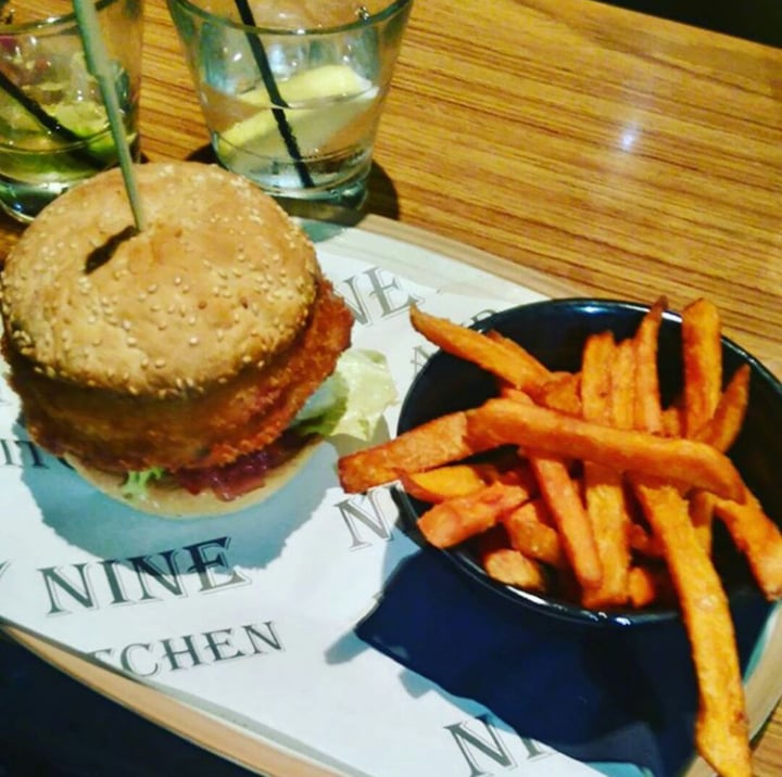 photo of Ninety-Nine Bar and Kitchen Vegan burger & sweet potato fries shared by @flobadob on  12 Mar 2019 - review
