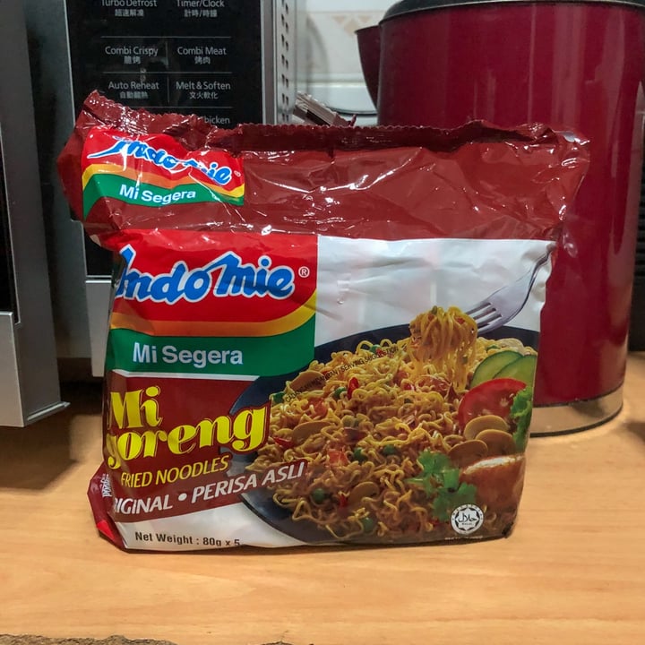 photo of Indomie Mi Goreng Fried Noodles shared by @m1tch9i on  30 Apr 2022 - review