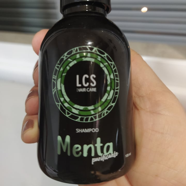 review photo of LCS Hair Care Menta shared by @isabelaeclarissa on 15 May 2022 - review