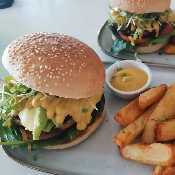 review photo shared by @kwaaimaraai on 03 Sep 2021 - post