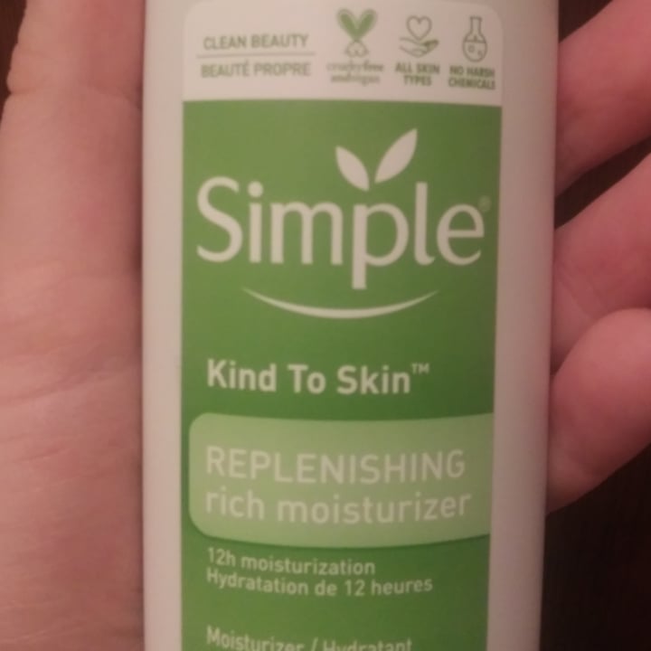 photo of Simple Replenishing Rich Moisturizer shared by @alianahawke on  07 Dec 2020 - review