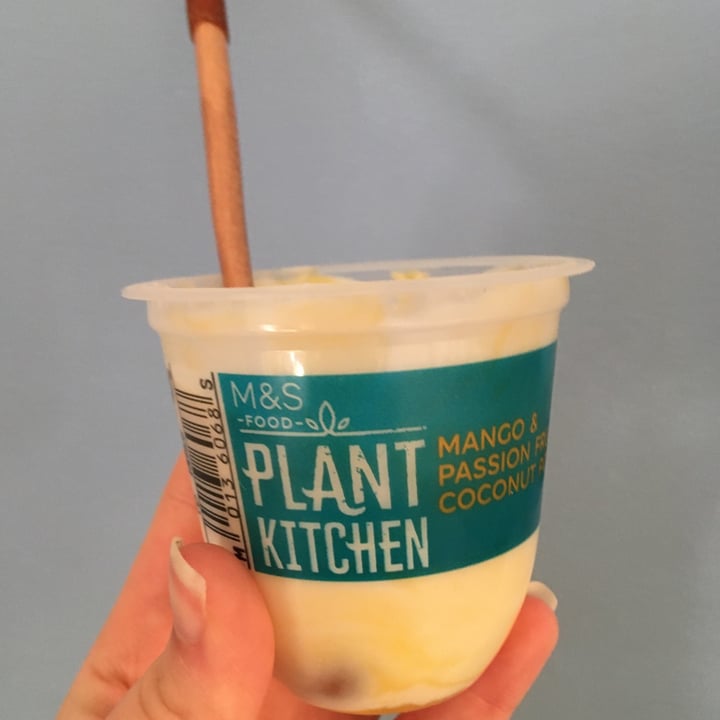 photo of Plant Kitchen (M&S) Mango And Passion Fruit Pot shared by @simplesmoothies on  28 Feb 2021 - review