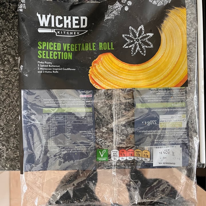 photo of Wicked Spiced Vegetable Roll Selection shared by @ameriamber on  12 Nov 2021 - review