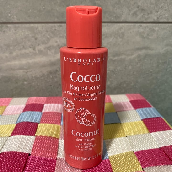 review photo of L’Erbolario Bagnoschiuma al cocco shared by @minaharker on 25 Oct 2022 - review