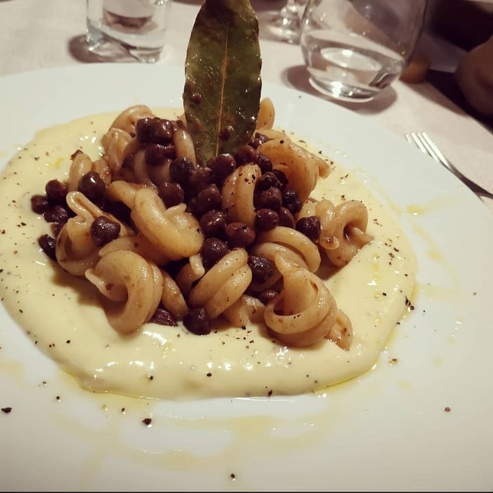 review photo of Pesto di Pistacchio Pasta Vegan shared by @veganvale on 17 Feb 2020 - review