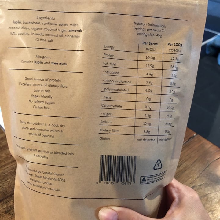 review photo of Coastal Crunch Toasted Almond & Cinnamon Granola shared by @littlets on 22 May 2020 - review