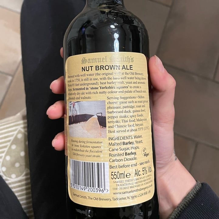photo of Samuel Smith Old Brewery Nut brown ale shared by @gaiabertonelli on  05 Feb 2022 - review