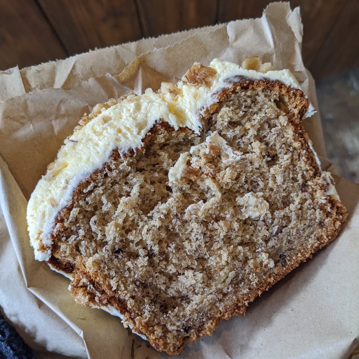 photo of Zilch Bakery & Deli Banana, Walnut & Mandarin Cake shared by @cherrypersimmon on  23 Sep 2020 - review