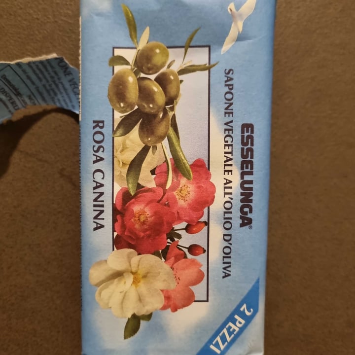 review photo of Esselunga Sapone Vegetale All’olio D’oliva - Rosa Canina shared by @martiiiiiii on 20 Sep 2022 - review