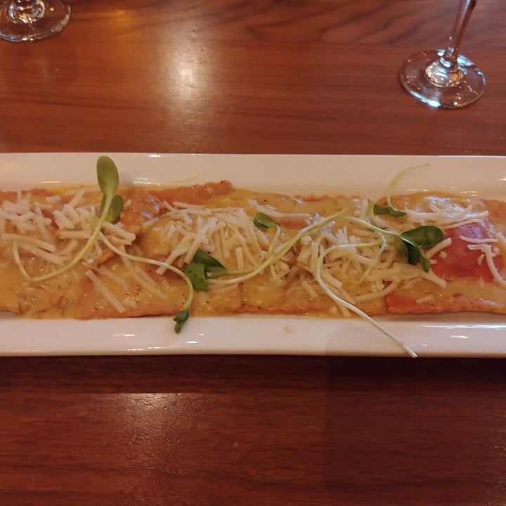 review photo of The Palms Plant Based Beet Ravioli shared by @deyan on 07 Sep 2021 - review