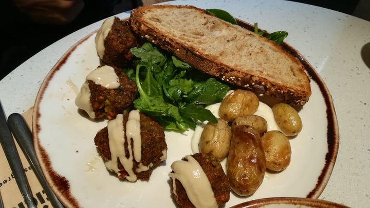 review photo of Honest Greens Rambla Catalunya Market plate shared by @saramar on 11 Aug 2019 - review