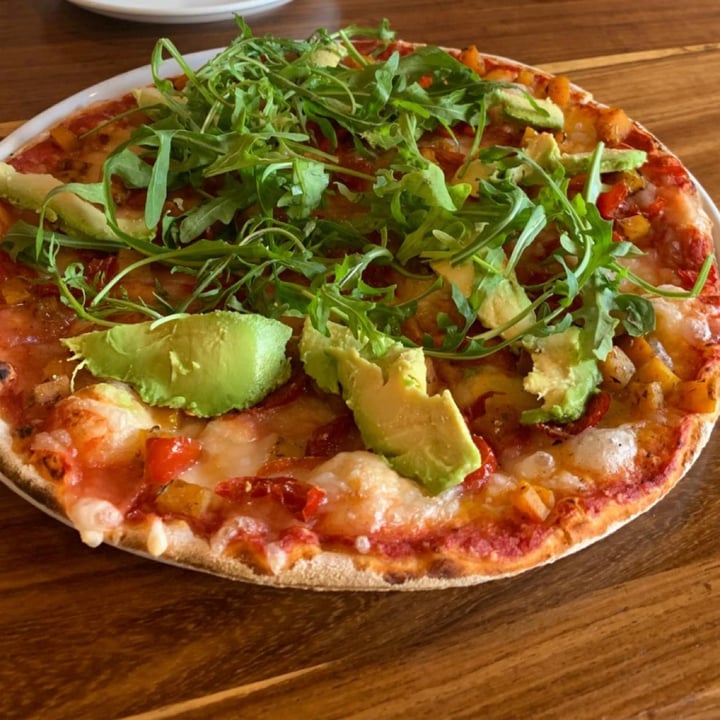 review photo of Lupa Osteria Vegan Pizza shared by @miriamtr on 26 Apr 2020 - review