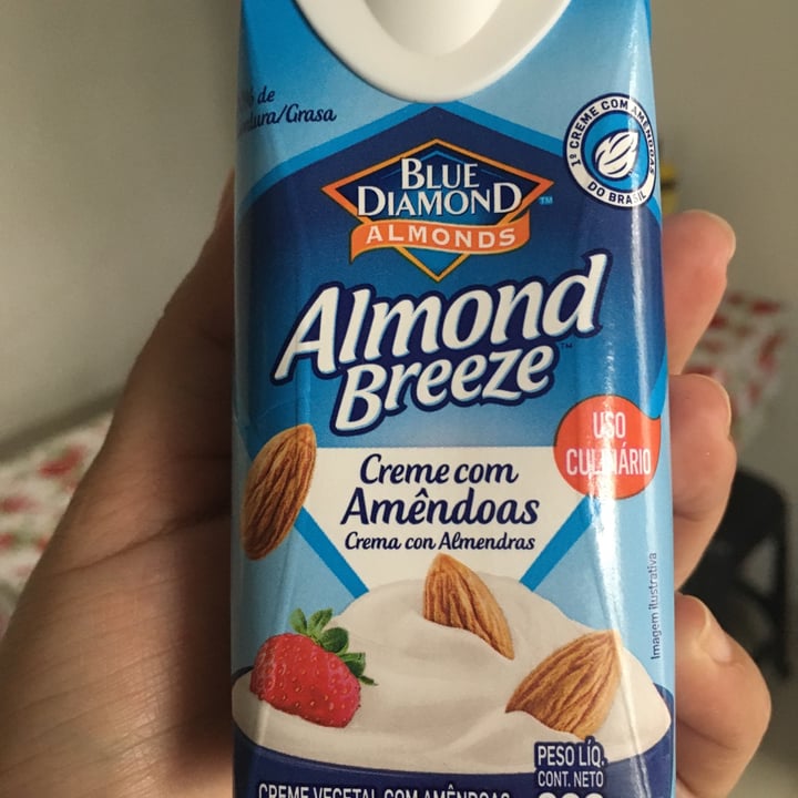 photo of Blue Diamond Creme de amêndoas shared by @leticialucia on  17 Apr 2022 - review