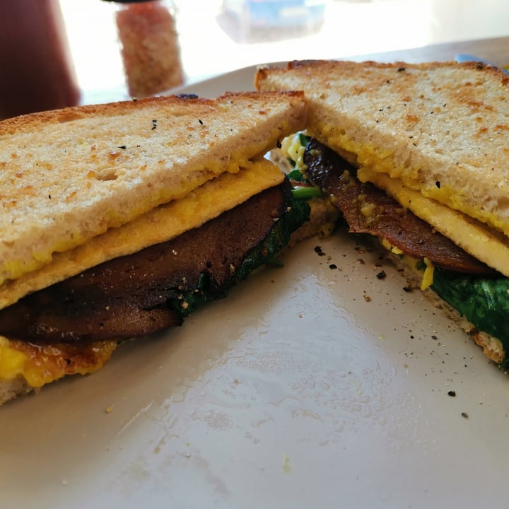 photo of The Kind Kitchen F’egg Sandwich shared by @lunascorner on  13 Feb 2021 - review