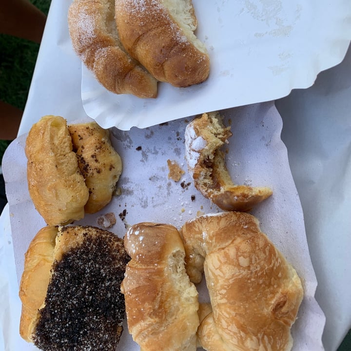 photo of Biota panaderia Facturas shared by @lacarbia on  22 Nov 2021 - review