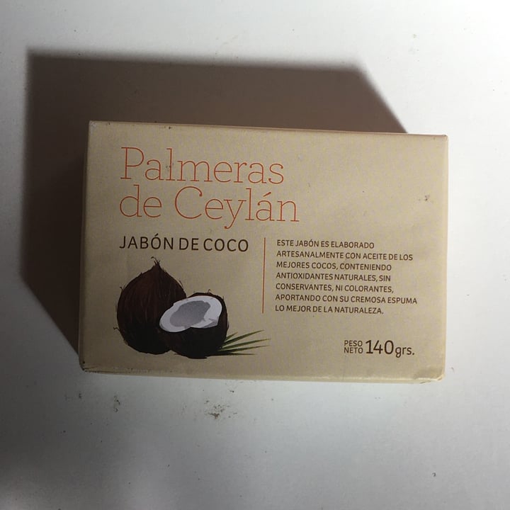 photo of Palmeras de Ceylán jabón de coco shared by @mile7 on  27 Apr 2021 - review