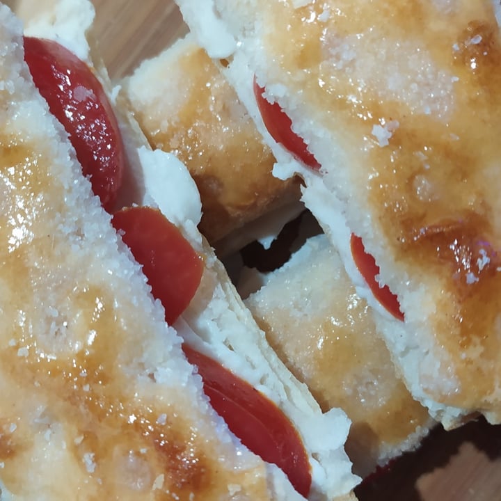 review photo of Hojalmar Larguitas shared by @lopezoyami on 29 Jun 2022 - review