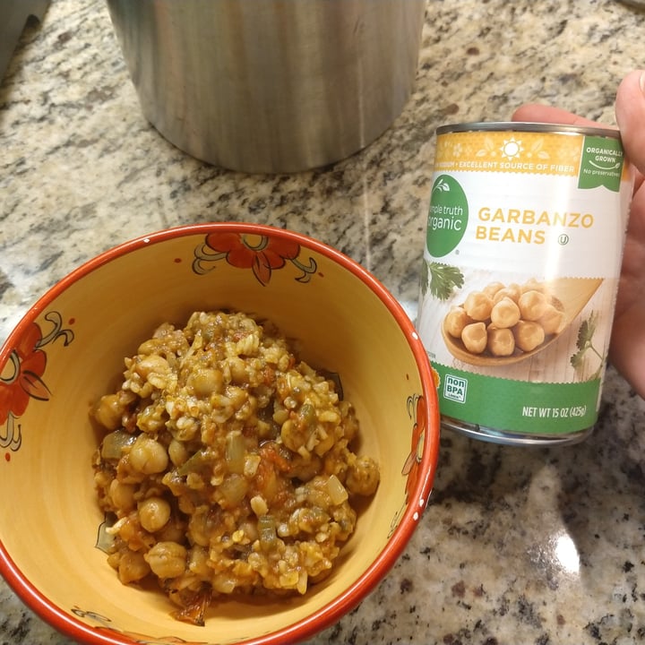 photo of Simple Truth Garbanzo Beans shared by @rescuedogmom on  16 May 2022 - review