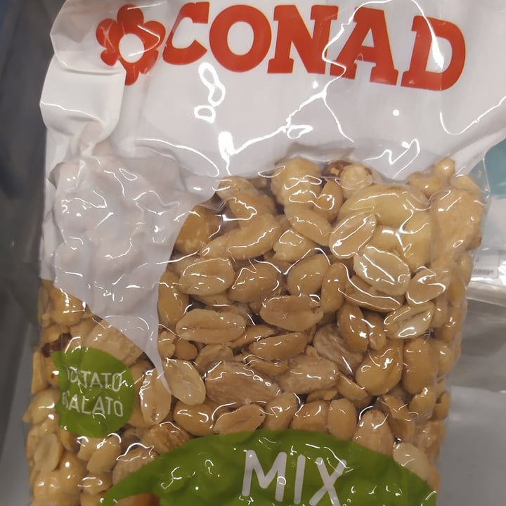 photo of Conad Mix arachidi anacardi mandorle nocciole shared by @athoucha on  17 Jul 2022 - review