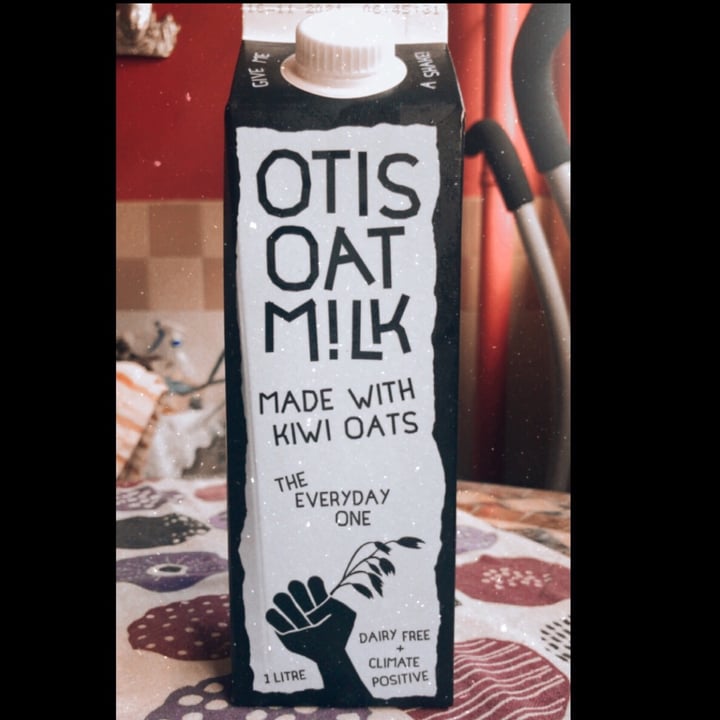 photo of Otis Oat Milk The Everyday One shared by @ashselvar on  29 Apr 2021 - review