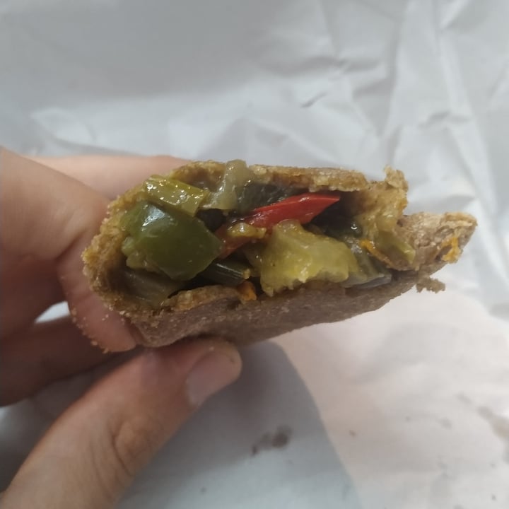 review photo of Veg & Soul Empanadas de masa integral y rellenos totalmente veganos shared by @yisusvegan on 05 Feb 2021 - review