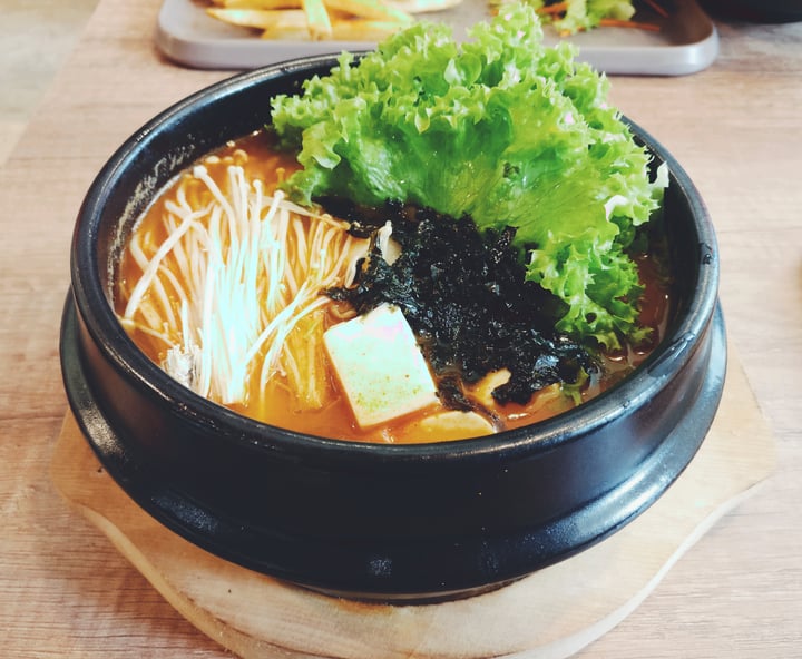 photo of Saute-San Kimchi Jjigae Ramen shared by @hownowbrownkow on  16 May 2018 - review