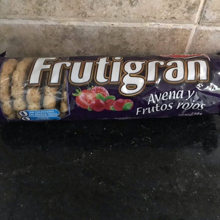 photo of Frutigran Frutos rojos shared by @guadacampo on  02 Oct 2022 - review