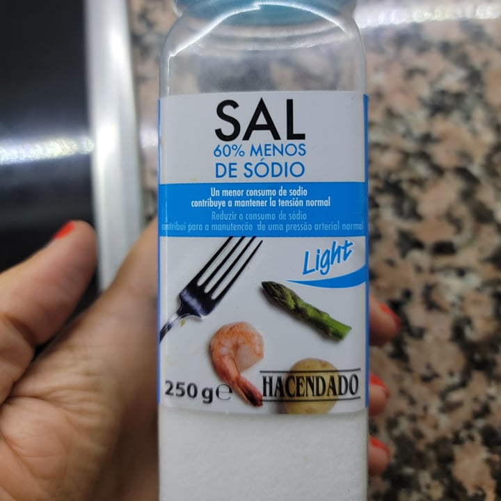 review photo of Hacendado Sal 60% Menos Sodio shared by @rainbowuniverse on 08 Sep 2022 - review