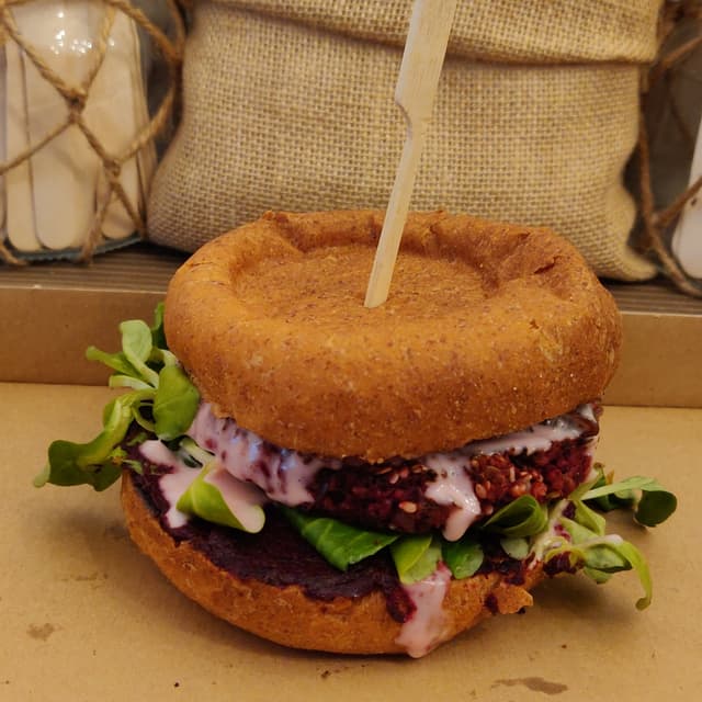 Photo of the dish “Beetroot Burger”
