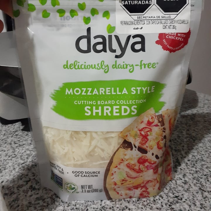 photo of Daiya Mozzarella Style Shreds shared by @michhr on  06 Dec 2021 - review