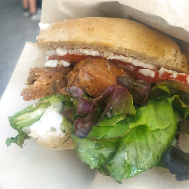 photo of La zappa e il mestolo panino con salsiccia di farro e lenticchie shared by @biancafurii on  12 Jul 2022 - review