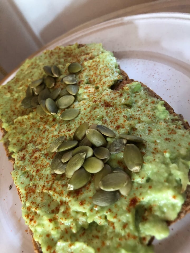 photo of The Moon Avocado Toast shared by @nathz on  12 Nov 2019 - review