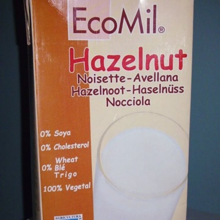 photo of Ecomil Hazelnut milk shared by @coresmos on  22 Aug 2021 - review