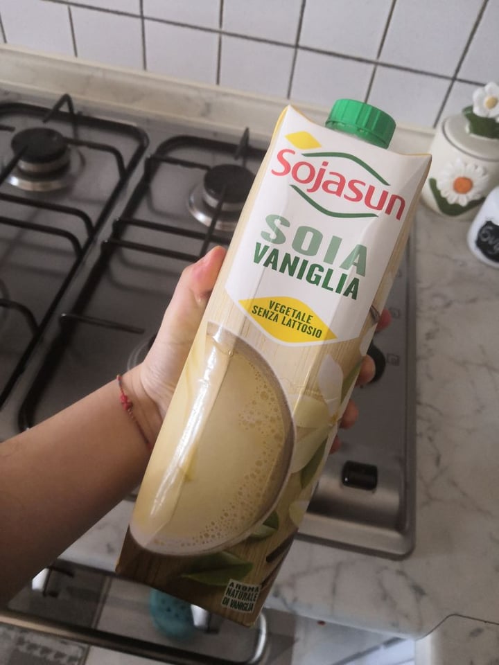 review photo of Sojasun Bevanda di soia alla vaniglia shared by @giadapiparo on 10 Mar 2020 - review