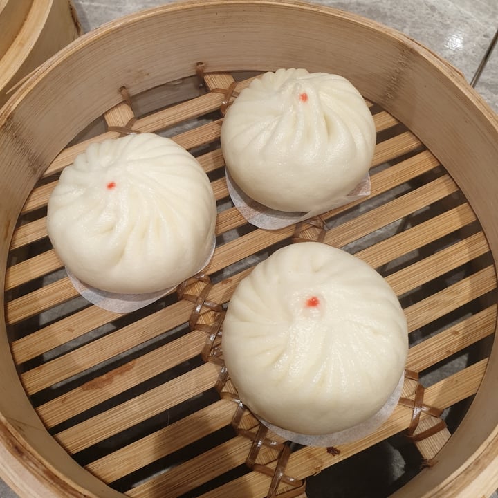 photo of Din Tai Fung Steamed Vegetarian Buns shared by @angelajelita on  02 Jan 2021 - review