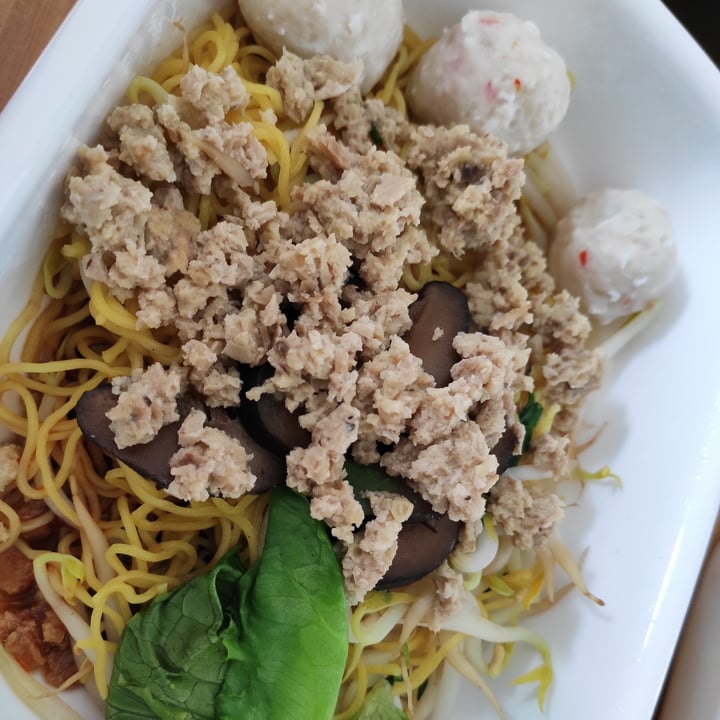 photo of Tanaka Vegetarian (田中素食） Bak Chor Mee (Minced meat noodles) shared by @juzm0i on  17 May 2020 - review
