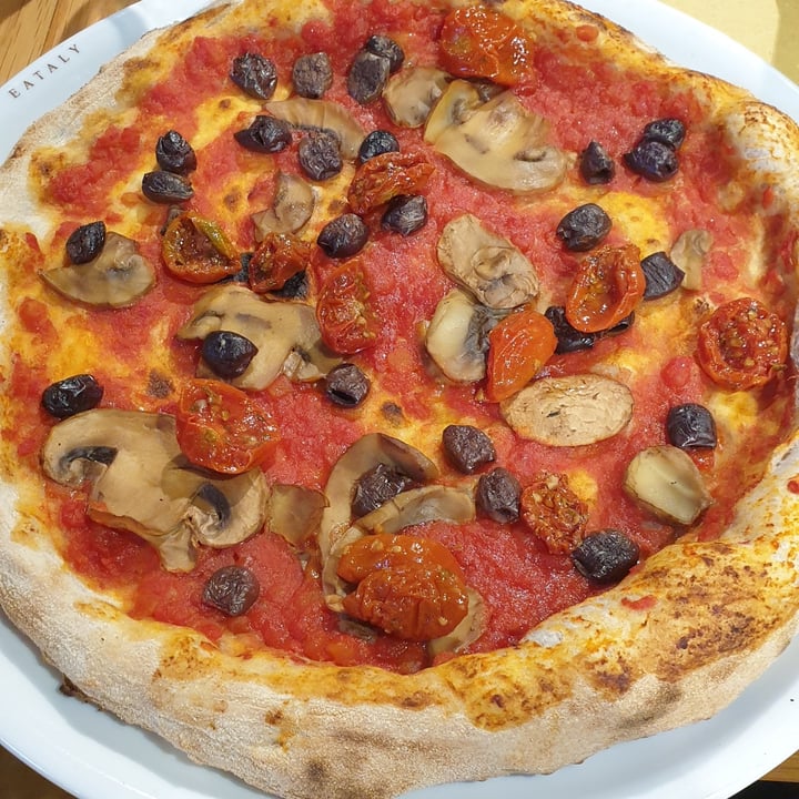 review photo of Eataly Piacenza Pizza shared by @sereveg on 25 Jun 2022 - review