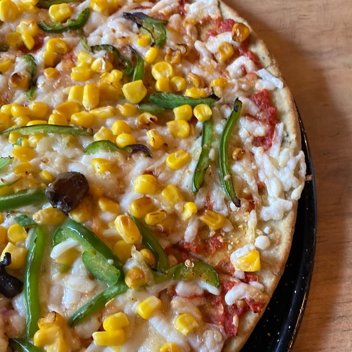 photo of u.to.pi.a Pizza Poblano shared by @veganskater on  26 Jul 2021 - review