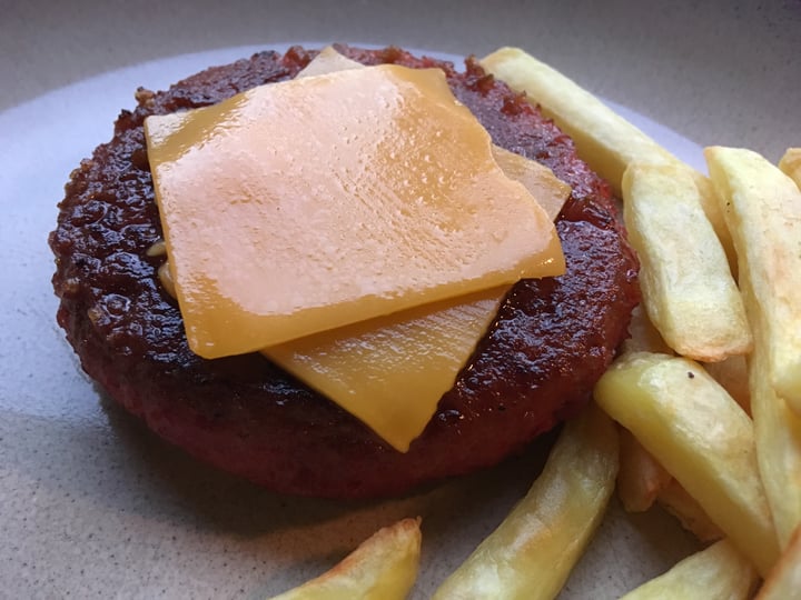 photo of Beyond Meat Beyond Burger Plant-Based Patties shared by @veganxplorer on  16 May 2019 - review