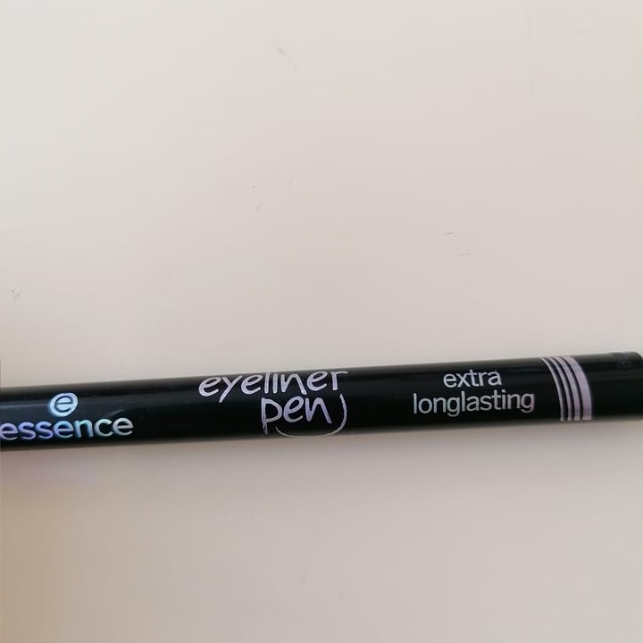 review photo of Essence Eyeliner shared by @giadacstllcc on 16 Apr 2022 - review