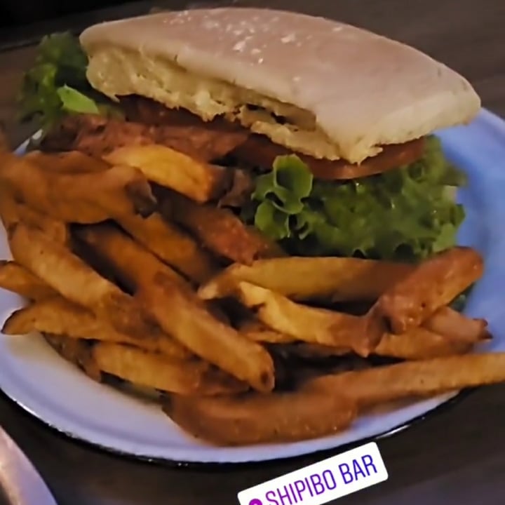 photo of SHIPIBO Bistro Amazonico Sándwich bacco shared by @axxxolote on  27 Dec 2021 - review