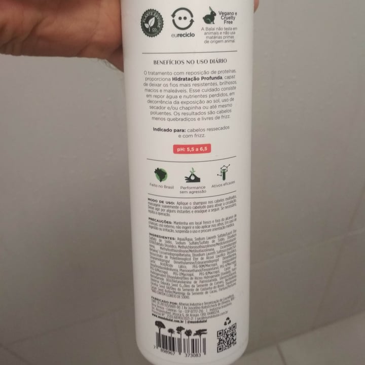 photo of Balai shampoo fava tonka shared by @caiofornari on  07 Aug 2022 - review