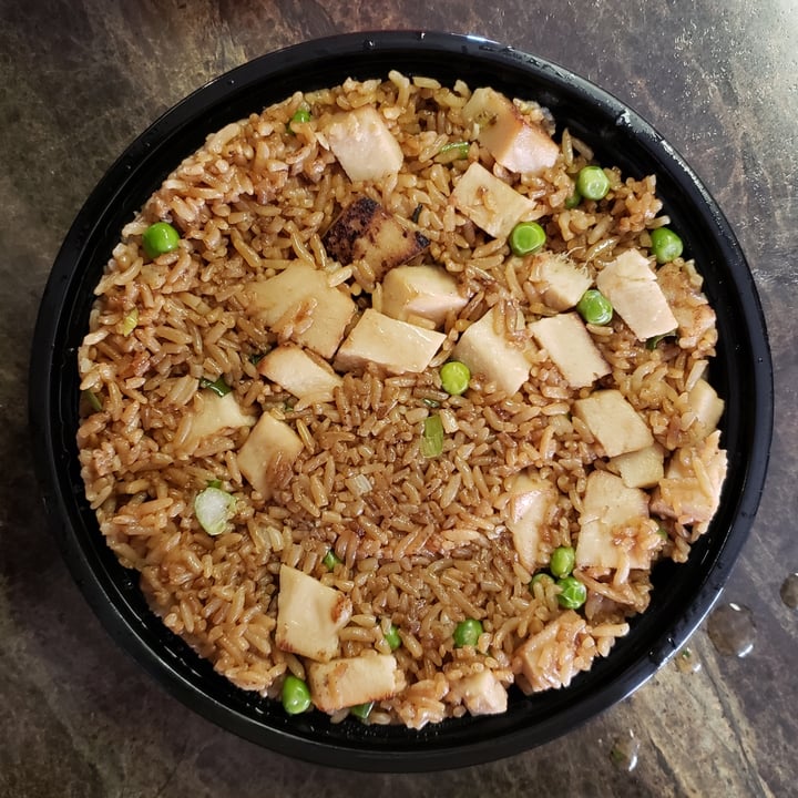 photo of Asia Wok Meatless Chicken Fried Rice (w/ NO EGGS) shared by @metalmel666 on  16 Jul 2021 - review
